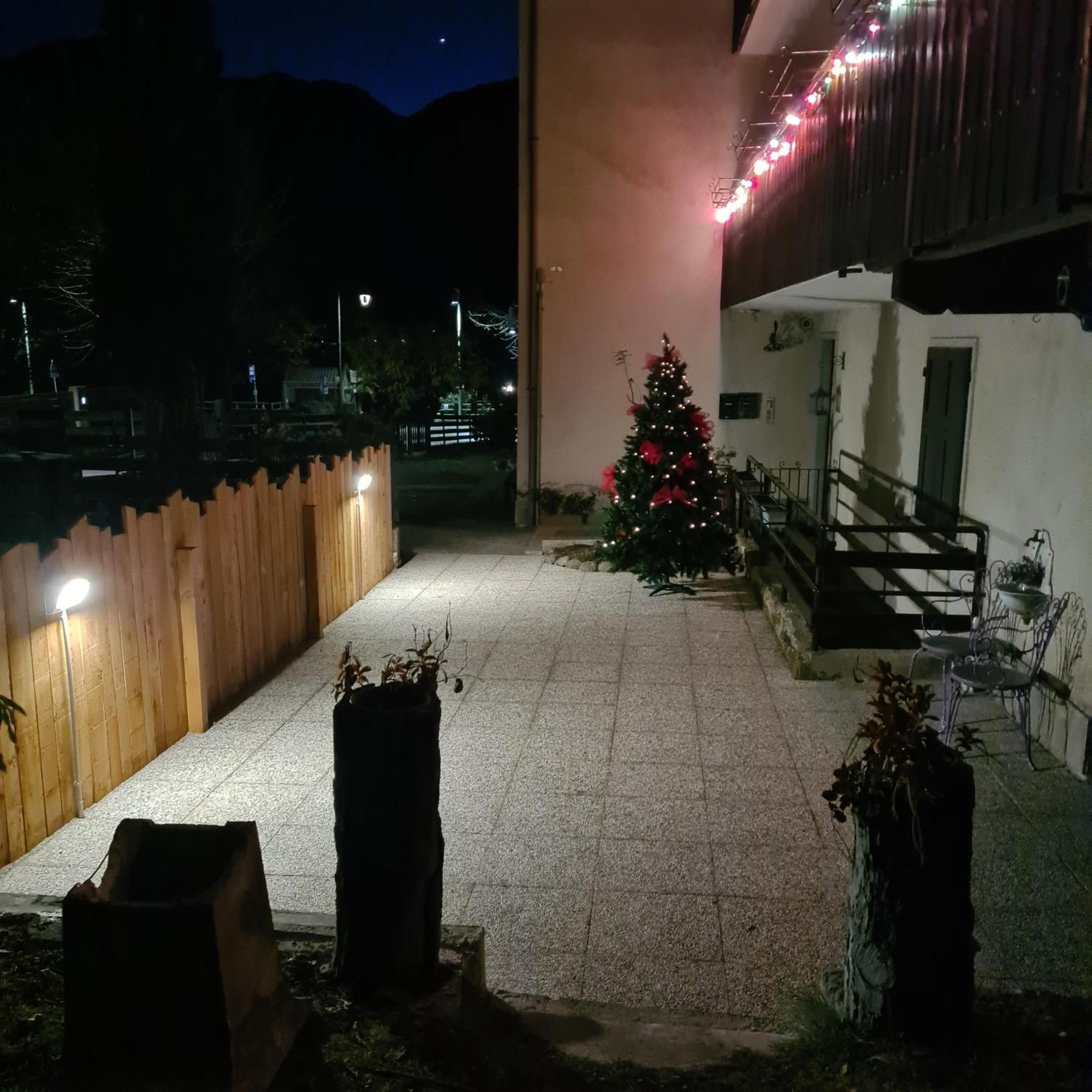 Bioledro Casa Lena Apartman Mezzolago Kültér fotó