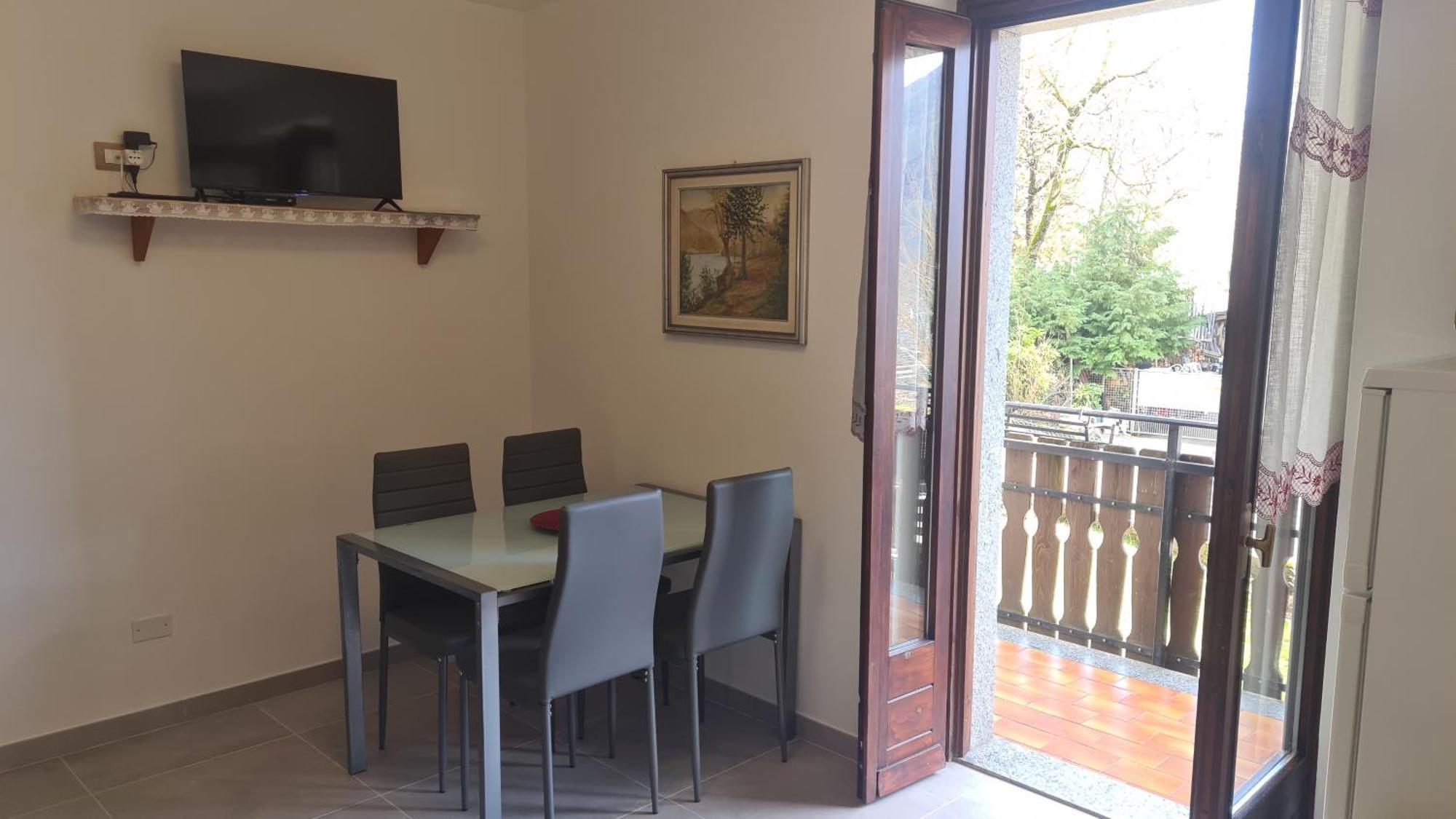Bioledro Casa Lena Apartman Mezzolago Kültér fotó