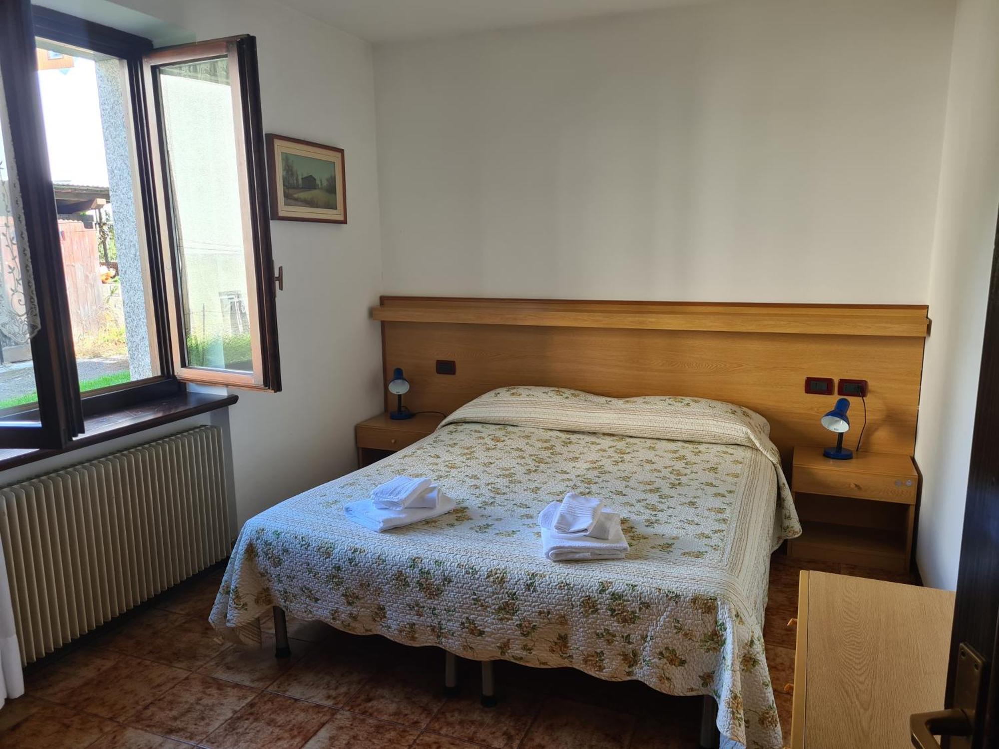 Bioledro Casa Lena Apartman Mezzolago Kültér fotó